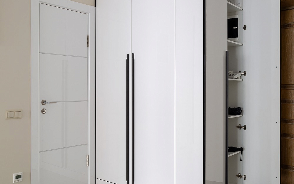 Ультраглянцевая и ультрабелая Мондриана