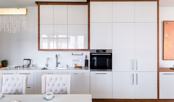 Белая кухня в Кирове