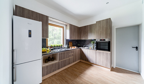 Коричневая кухня во Владикавказе