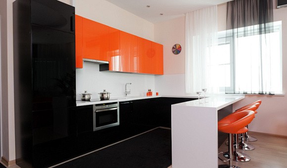 Глянцевая кухня в Ростове-на-Дону