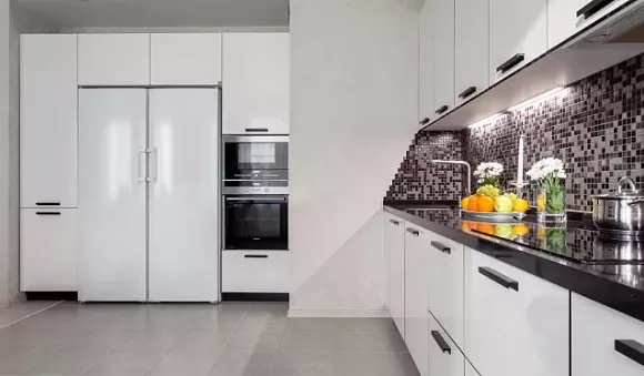 Глянцевая кухня в Санкт-Петербурге