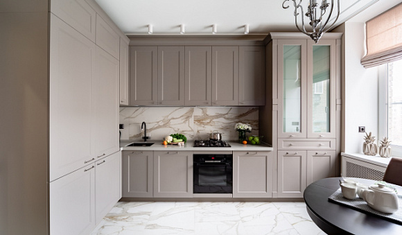 Коричневая кухня во Владикавказе