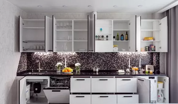 Глянцевая кухня в Санкт-Петербурге