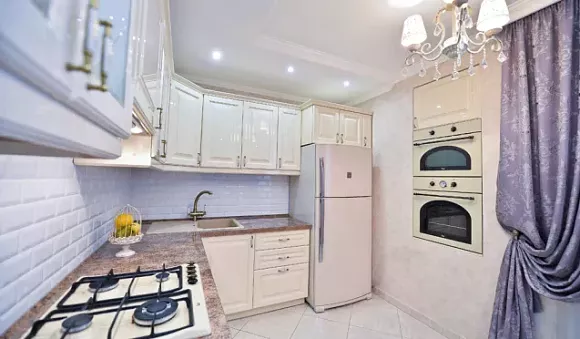 Глянцевая кухня в Ростове-на-Дону