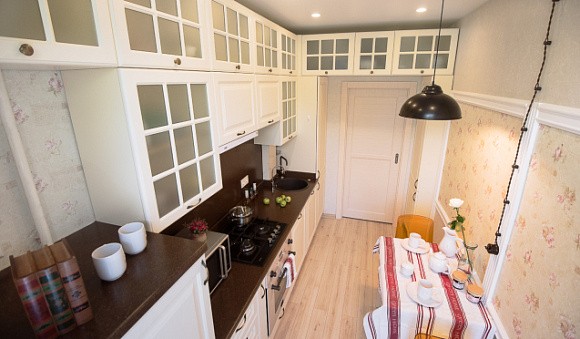 Светлая кухня в Сочи