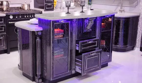 Темная кухня в Казани