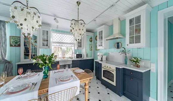 Синяя кухня в Санкт-Петербурге